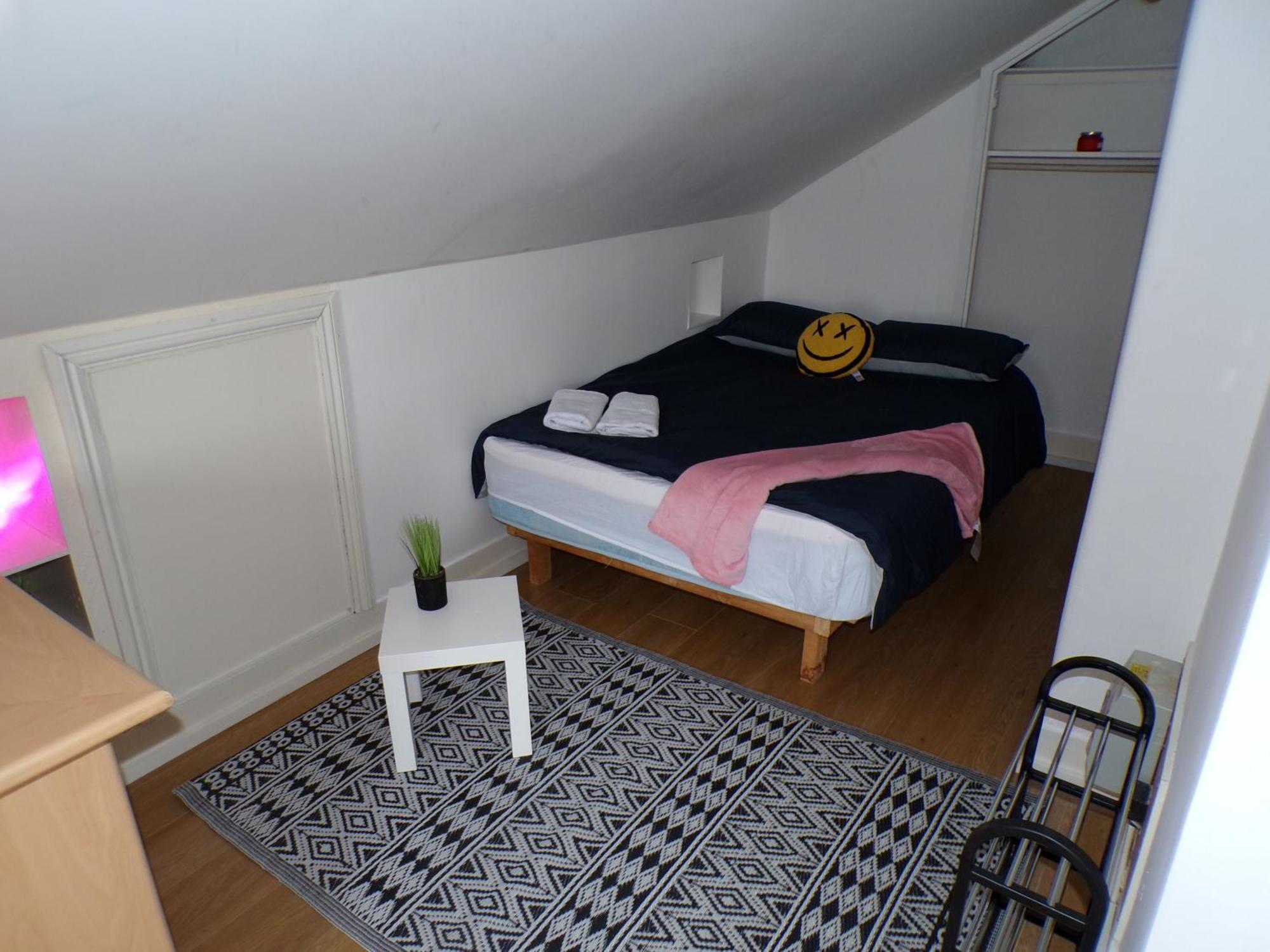 Chiswick Apartments, Center Area London